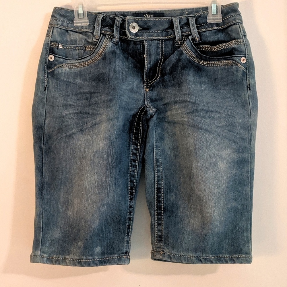 YMI USA Denim Bermuda Shorts Size 5 JR